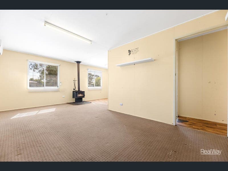 3 Perrin Road, Cambooya — photo 1 of 5