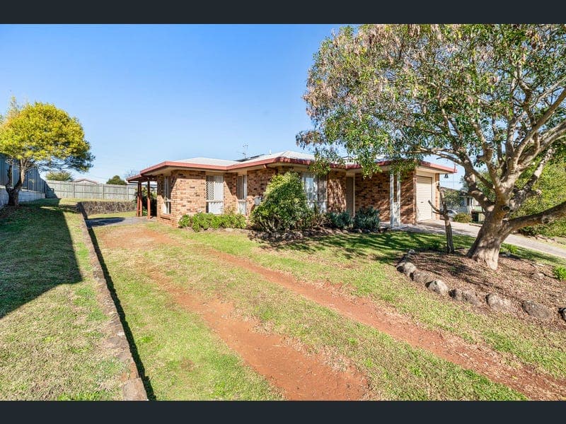 8 Eugenia Street, Harlaxton — photo 1 of 5
