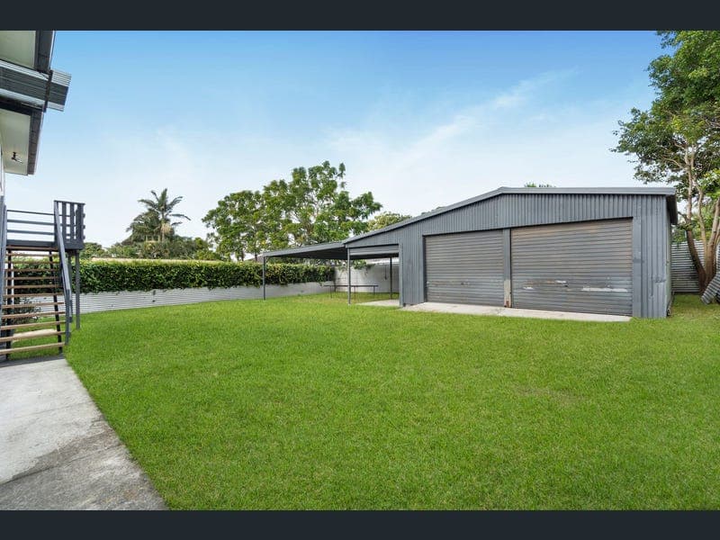 21 Noorumba Street, Slacks Creek — photo 1 of 4