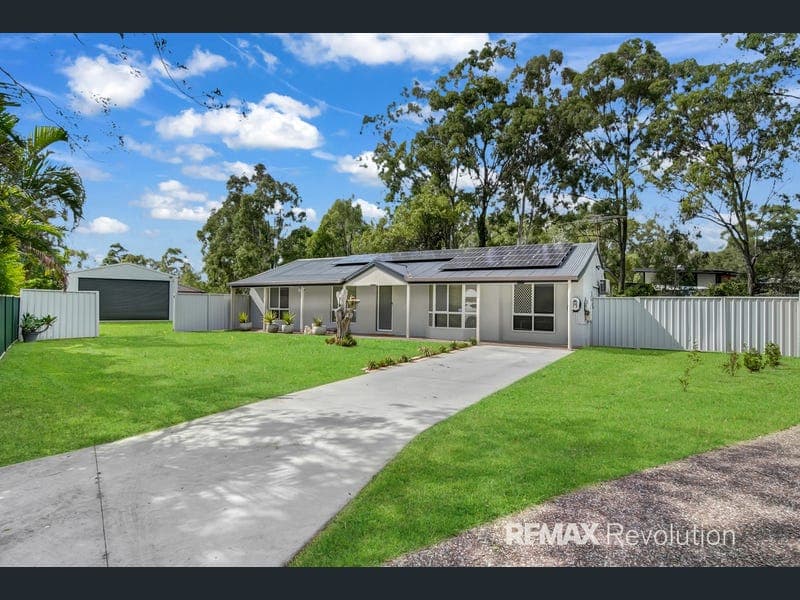 33 Batehaven Street, Loganholme — photo 1 of 5
