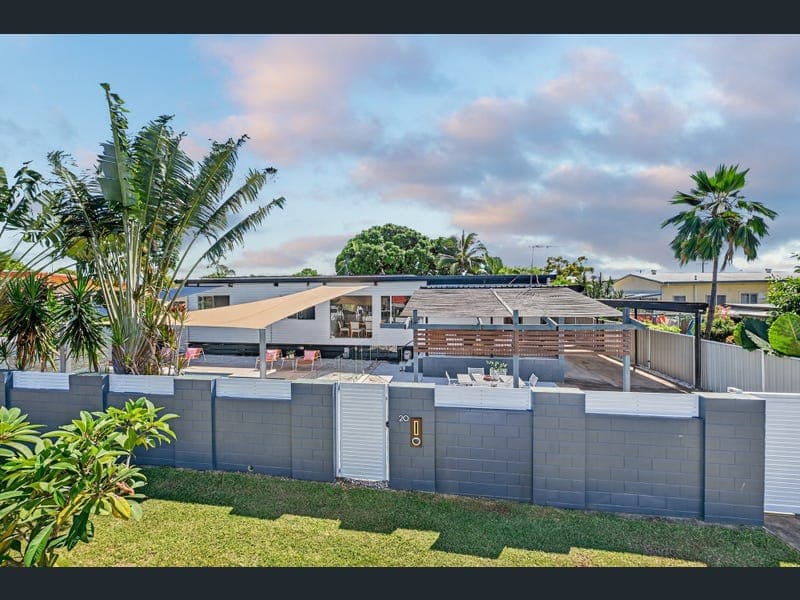20 Silky Oak Street, Kirwan — photo 1 of 5
