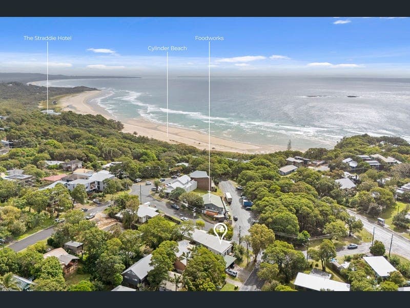 1/2 Bigoon Road, Point Lookout — photo 1 of 5
