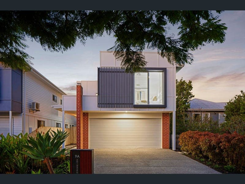 9A Edinburgh Street, Victoria Point — photo 1 of 5