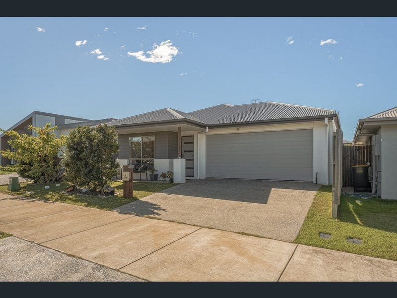 3 Wheeler Street, Burpengary East — photo 1 of 5