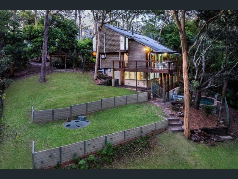 383 Fig Tree Pocket Road — photo 1 of 5