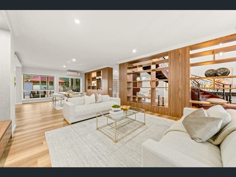 16 Wills Place, Macgregor — photo 1 of 5