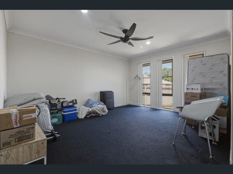 6 Bitou Close, Morayfield — photo 1 of 5