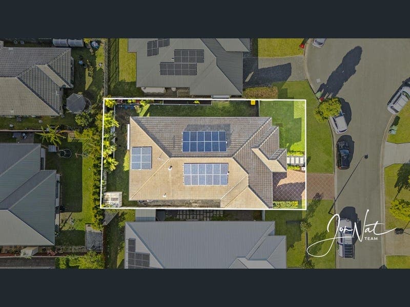 26 Millstream Place, Pimpama — photo 1 of 5