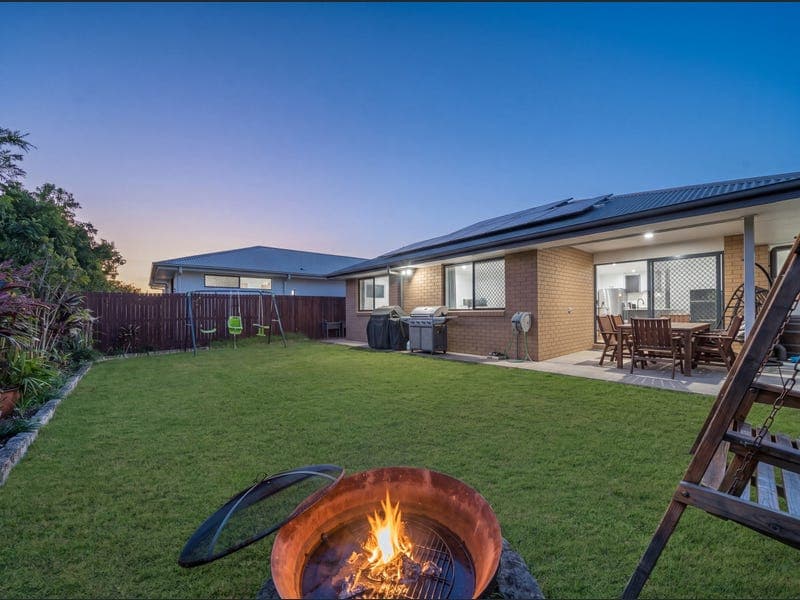 31 Charlotte Street, Caboolture South — photo 1 of 5