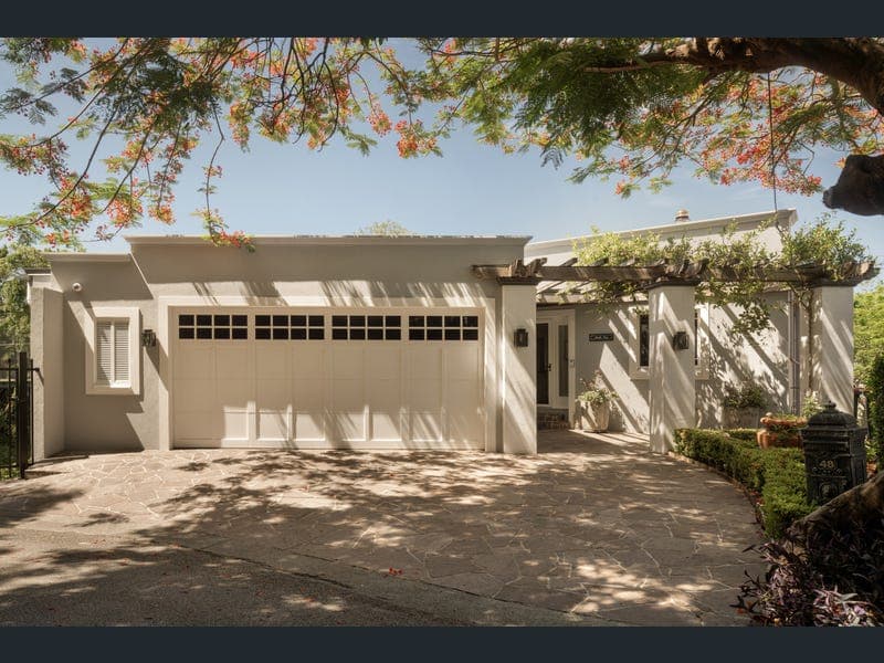 48 Markwell Street, Hamilton — photo 1 of 5