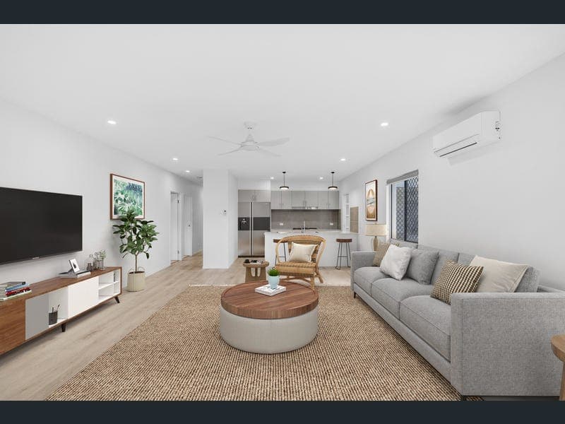46 Skipper Court, Trinity Beach — photo 1 of 5