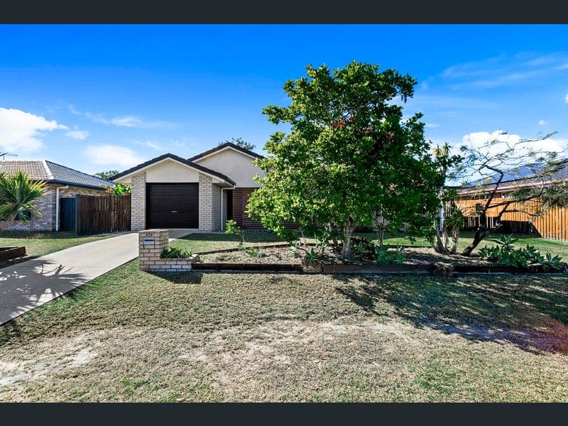 52 Joselyn Drive, Point Vernon — photo 1 of 5