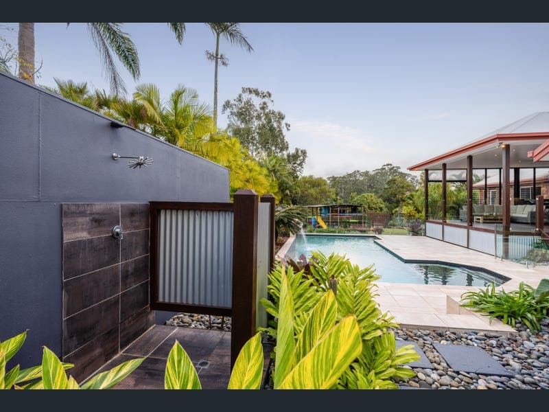 2-4 Excelsior Drive, Morayfield — photo 1 of 5