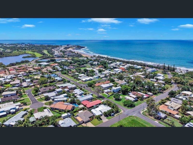 19 Trevors Road, Bargara — photo 1 of 5