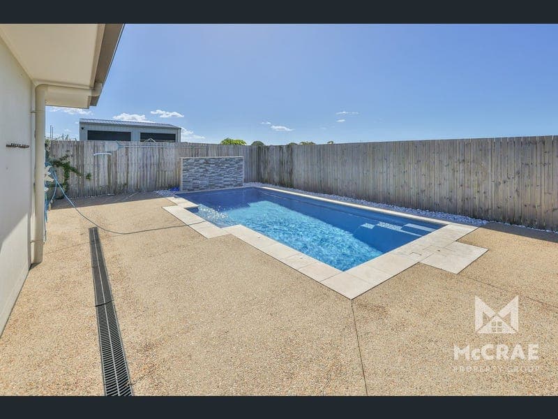 12 Harrison Court, Bowen — photo 1 of 5