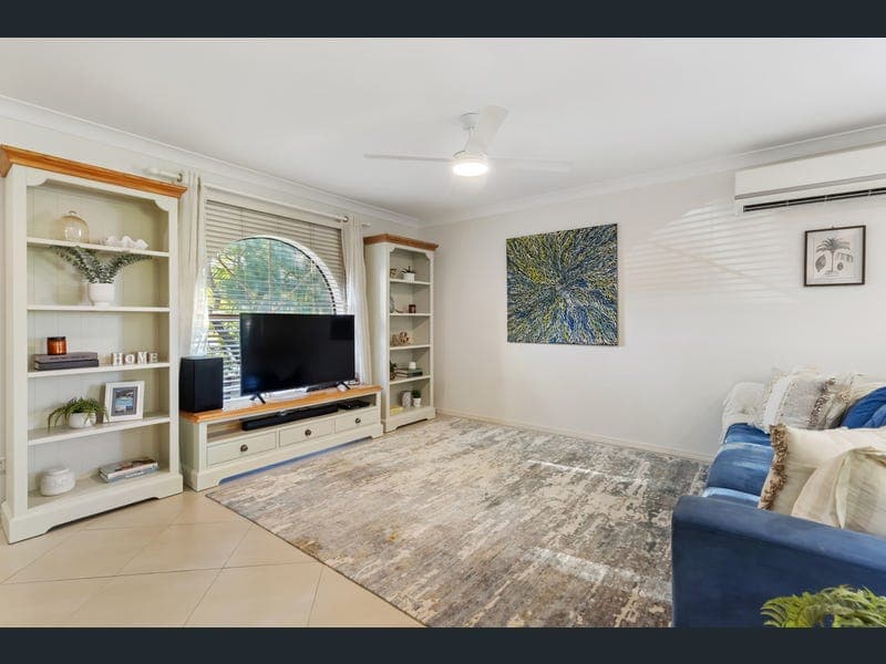 13 Perak Court, Tanah Merah — photo 1 of 5