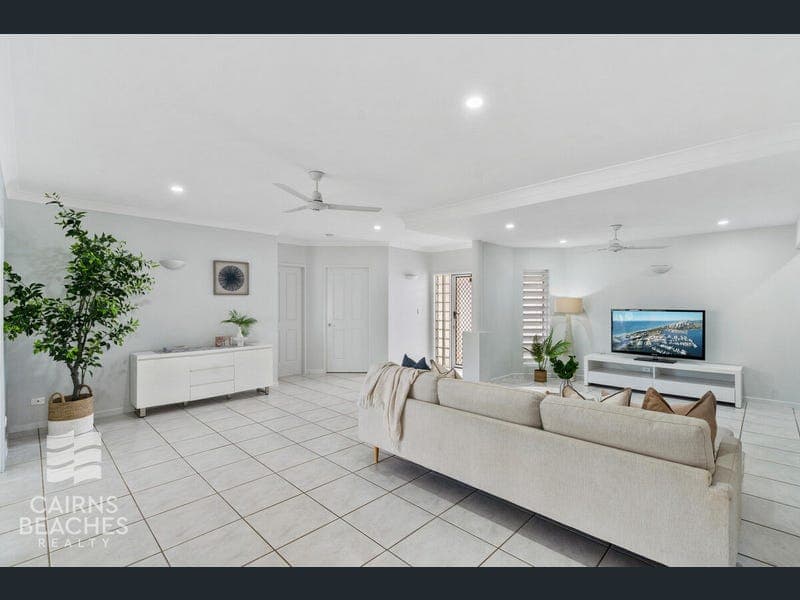 12 Miara Close, Kewarra Beach — photo 1 of 5