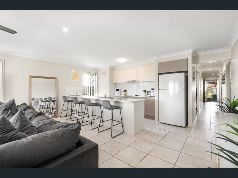 15 Shelley Street, Redbank Plains — photo 1 of 5