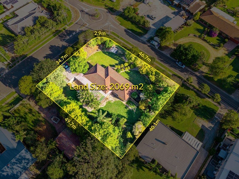 13 Coral Avenue, Loganholme — photo 1 of 5