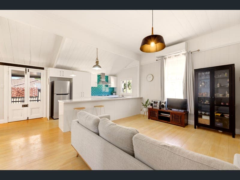 62A Queenstown Avenue, Boondall — photo 1 of 5