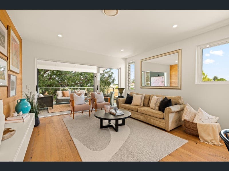 4/23 Christian Street, Clayfield — photo 1 of 5