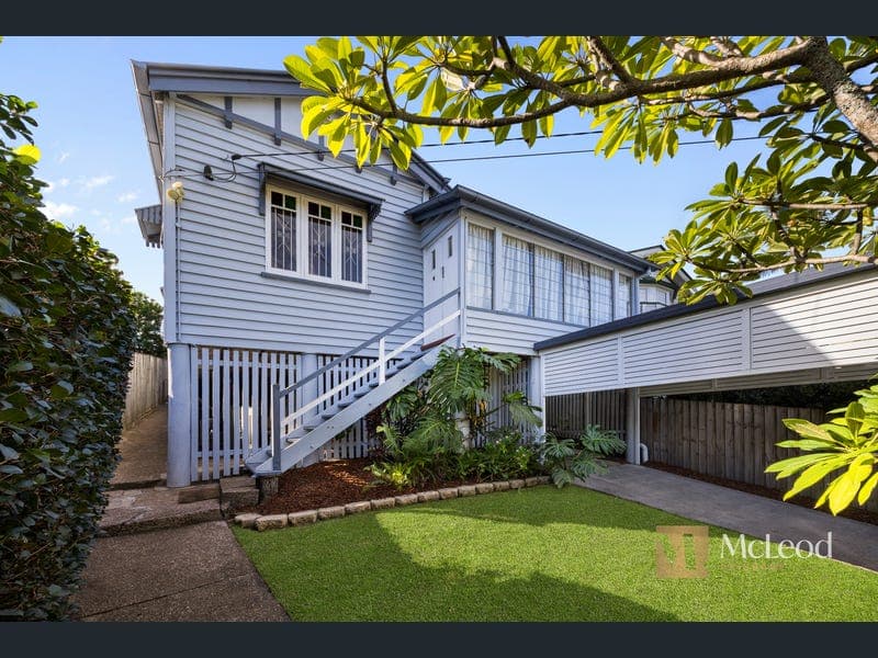 39 Valentine Street, Toowong — photo 1 of 5