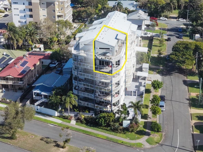 19/13 Louis Street, Redcliffe — photo 1 of 5