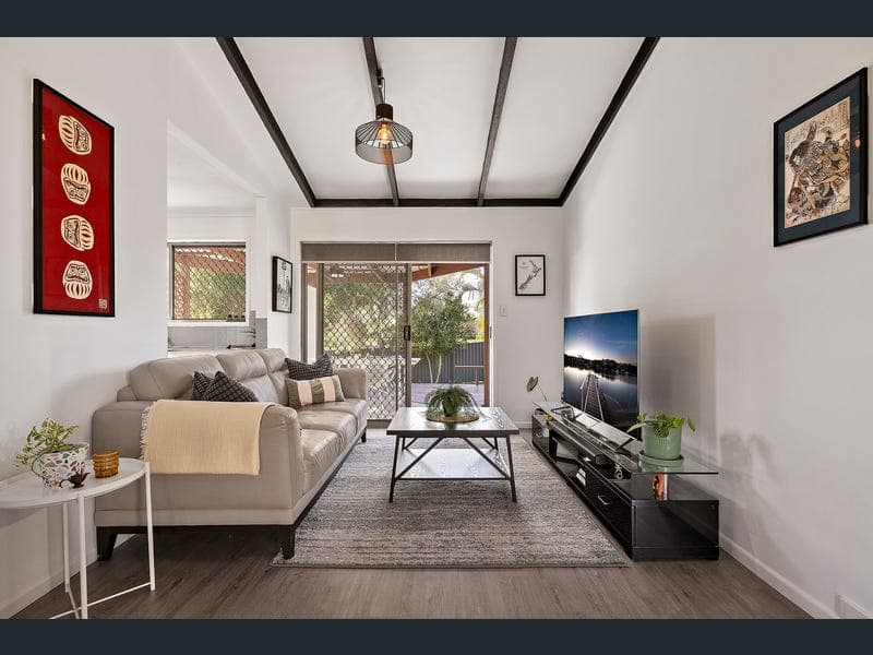 4 Ancona Street, Rochedale South — photo 1 of 5