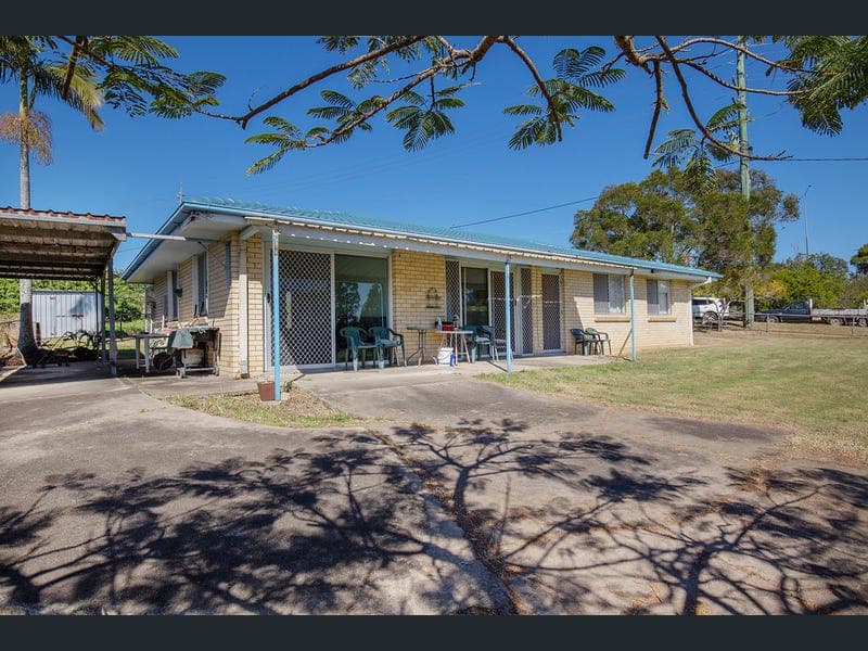 2 River Hills Road, Eagleby — photo 1 of 5