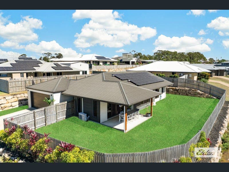 5 High Street, Yeppoon — photo 1 of 5