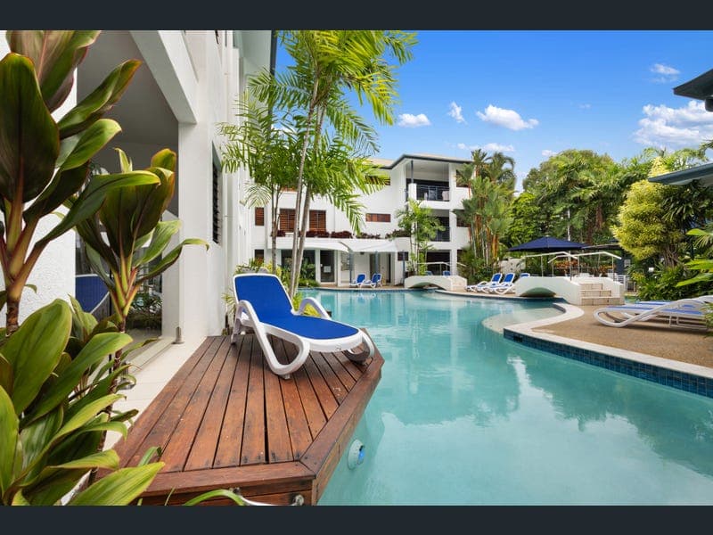 4/15-17 Davidson Street, Port Douglas — photo 1 of 5