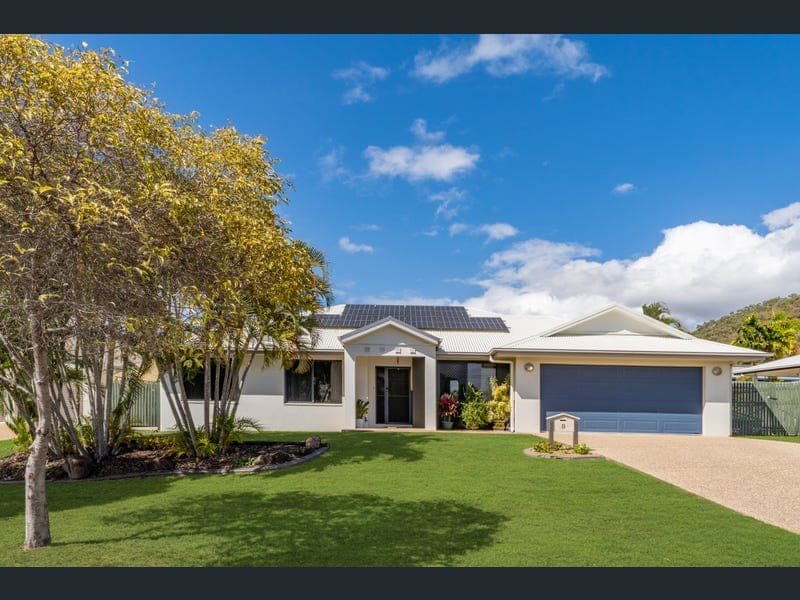 8 Kato Place, Mount Louisa — photo 1 of 5