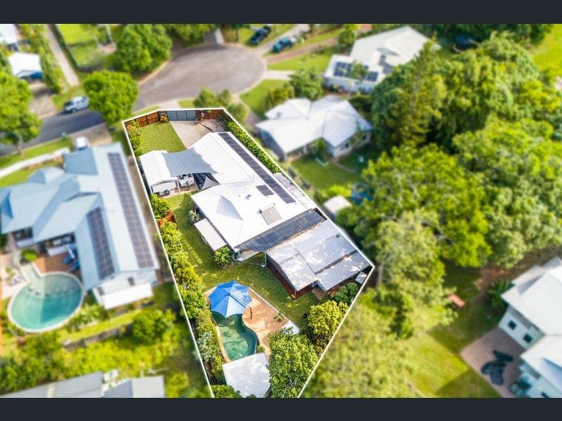14 Staghorn Close, Kamerunga — photo 1 of 5