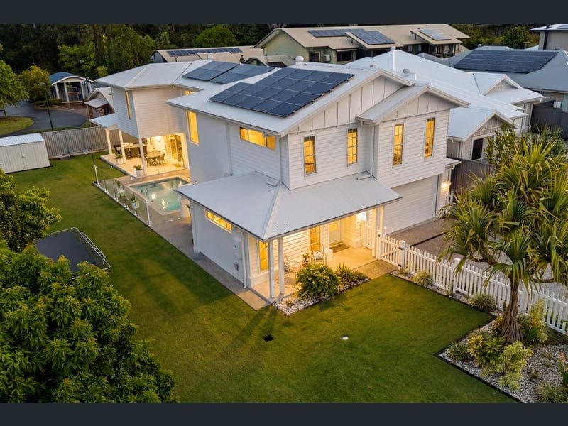 4 Mander Court, Wellington Point — photo 1 of 5