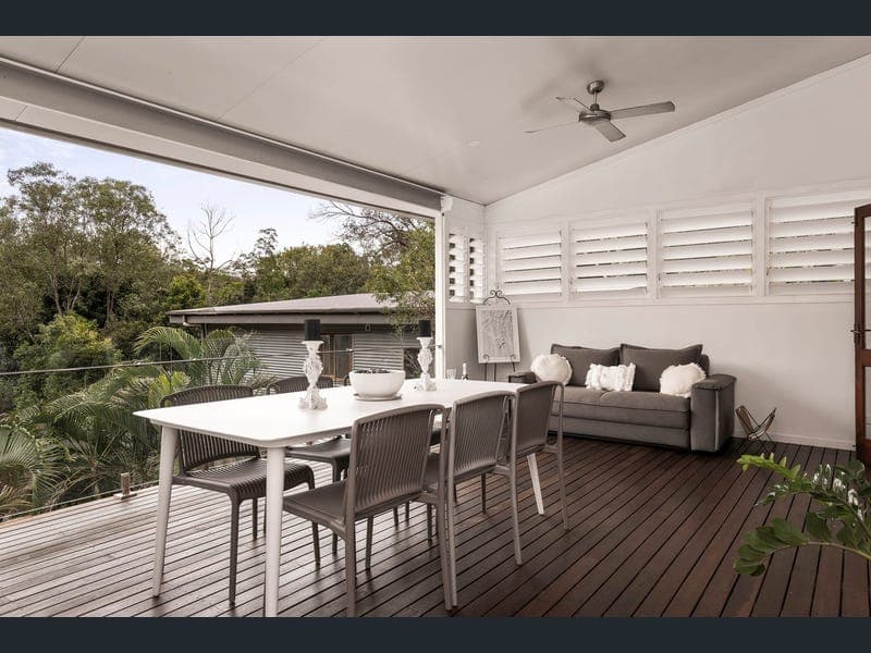 49 Fewings Street, Toowong — photo 1 of 5