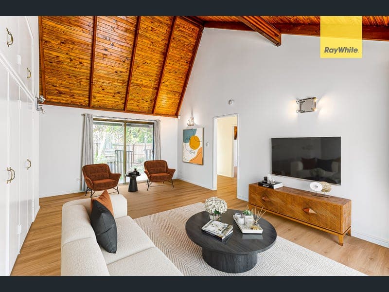 555 Priestdale Road, Rochedale South — photo 1 of 5