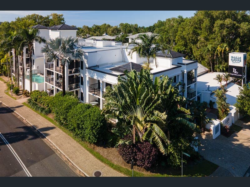 106/2 Oliva Street, Palm Cove — photo 1 of 5