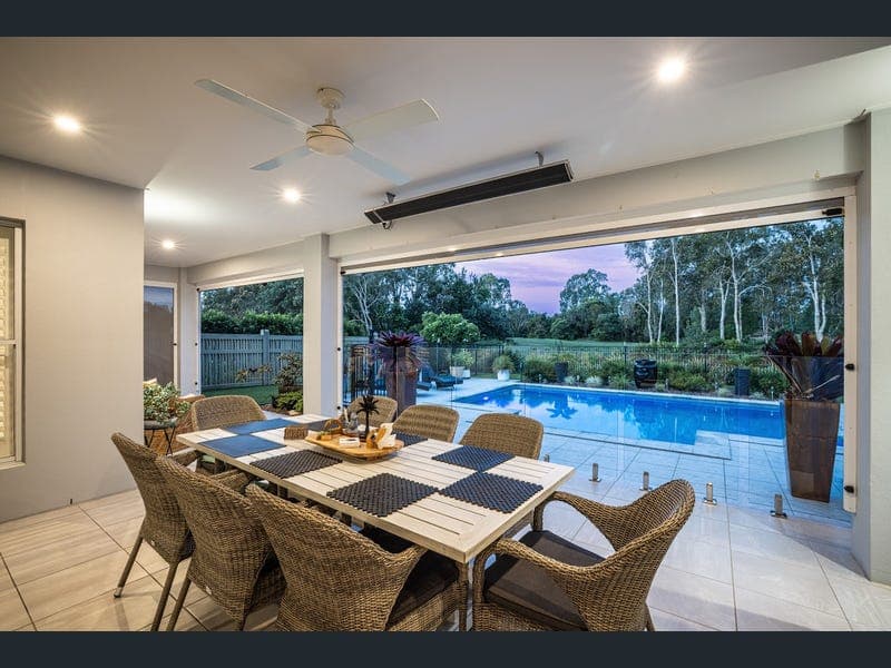 164 Freshwater Drive, Banksia Beach — photo 1 of 5