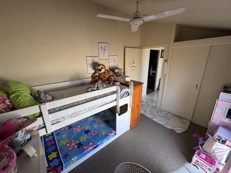 42 Young Street, Moura — photo 1 of 5