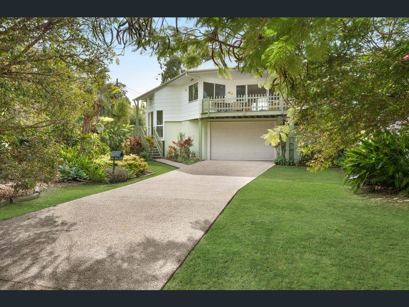 13 Hay Street, Tewantin — photo 1 of 5
