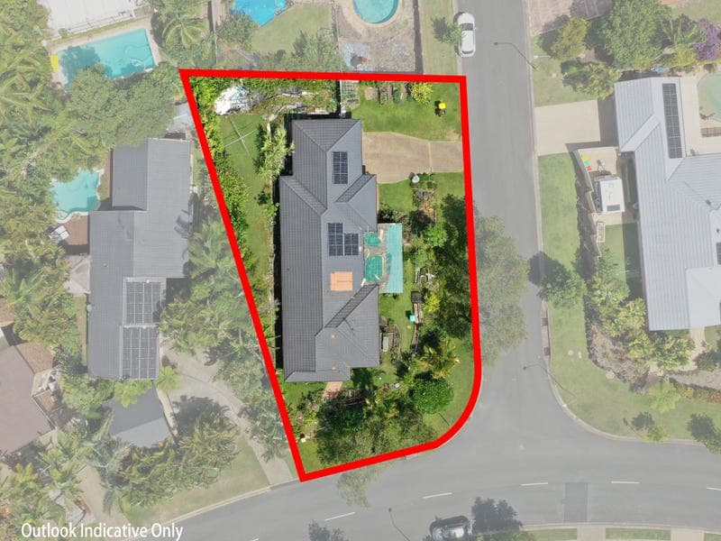 83 Glen Eagles Drive, Robina — photo 1 of 5