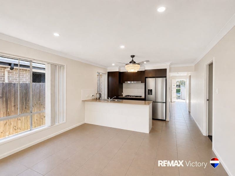 34 Petrie Street, Caboolture South — photo 1 of 5