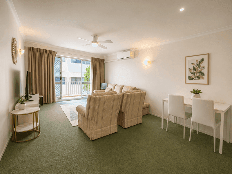 4/65 Derby St, Coorparoo — photo 1 of 5