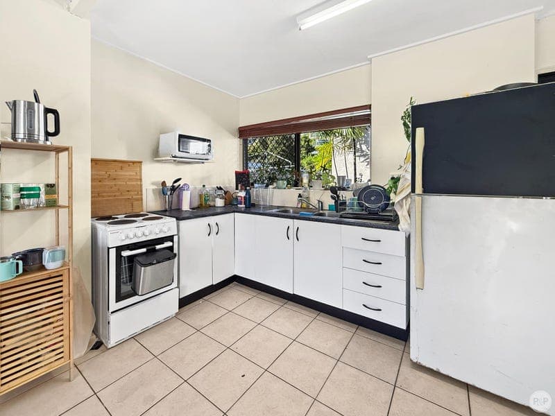 2/68 Primrose Street, Belgian Gardens — photo 1 of 5