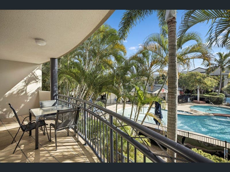 257/2360 Gold Coast Highway, Mermaid Beach — photo 1 of 5