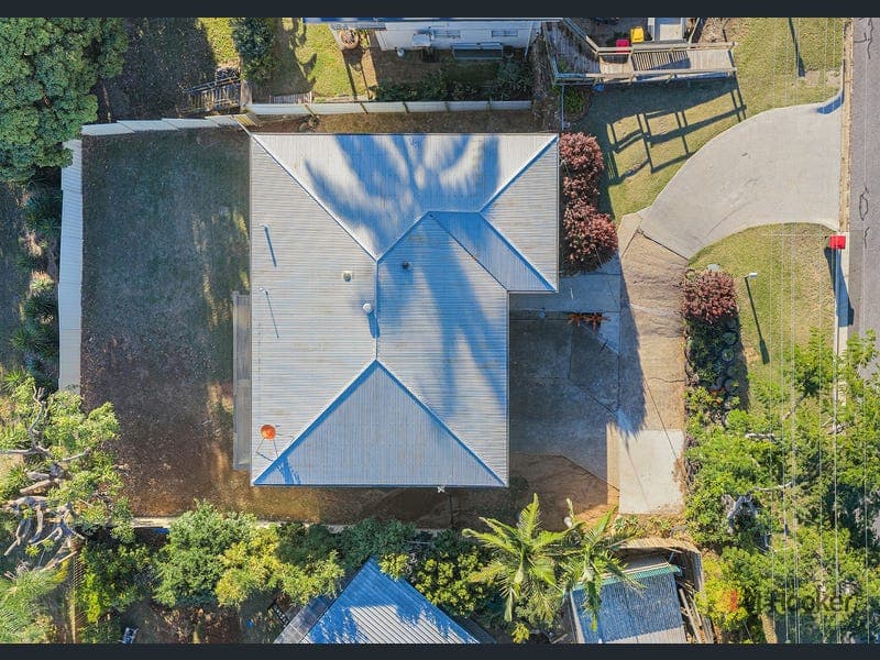 19 Waterson Drive, Sun Valley — photo 1 of 5