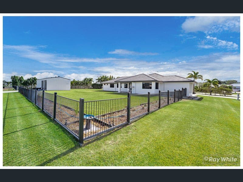 1 Peregrin Court, Parkhurst — photo 1 of 5