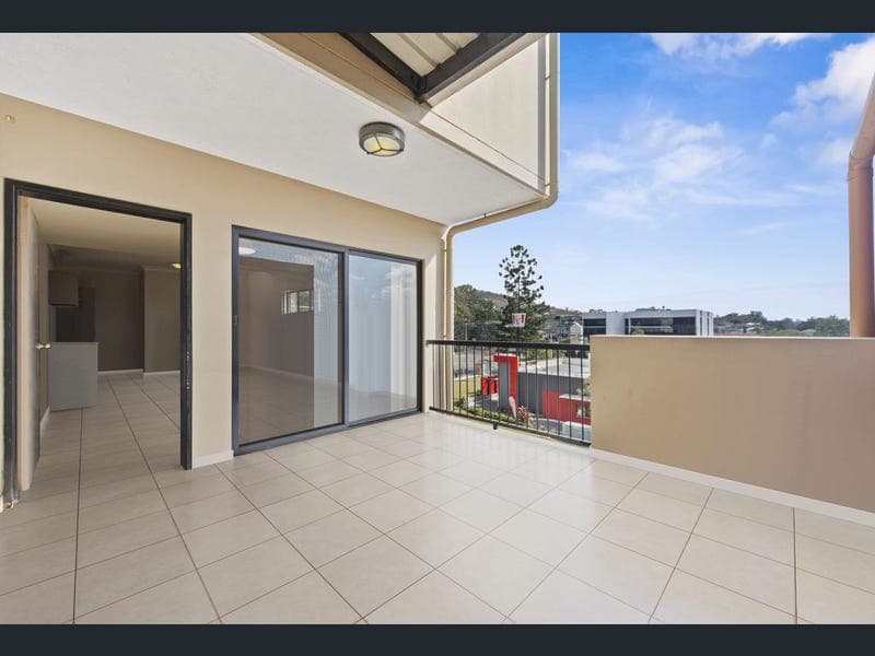 50/1848 Logan Road, Upper Mount Gravatt — photo 1 of 5