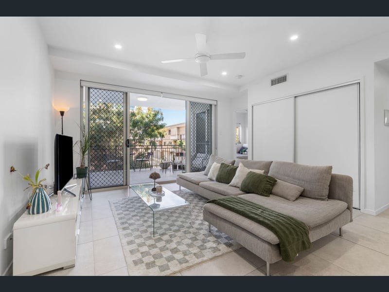 9/51 Robinson Road, Nundah — photo 1 of 5