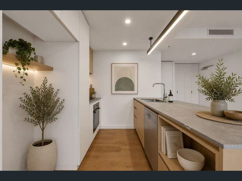11911/1 CORDELIA STREET, South Brisbane — photo 1 of 5
